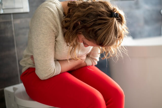 Konstipacija i opstipacija